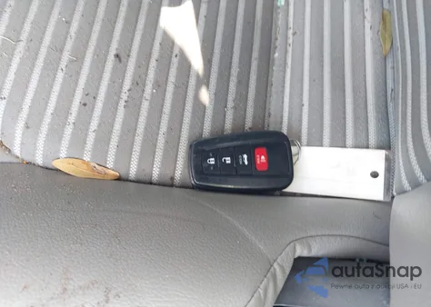 2018 Toyota Camry Se from USA, damaged, VIN 4T1B11HK4JU615710